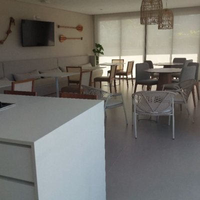 Loft com 51m², 1 quarto, 1 suíte, 1 garagem, no bairro Lagoa da Conceição em Florianópolis