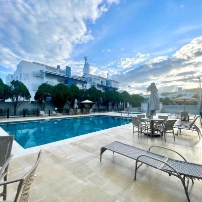 Apartamentos com 118m², 3 quartos, 1 suíte, 2 garagens, no bairro Ingleses em Florianópolis