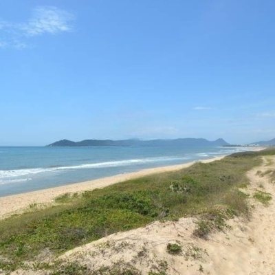 Casa Residencial com 170m², 2 quartos, 1 suíte, no bairro Rio Tavares em Florianópolis