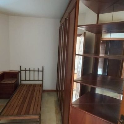 Casa Residencial com 390m², 4 quartos, 3 suítes, 2 garagens, no bairro Fazenda Santo Antônio em São José