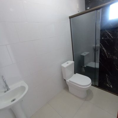 Sobrado Residencial com 112m², 3 quartos, 1 suíte, no bairro Praia do Sonho (Ens Brito) em Palhoça