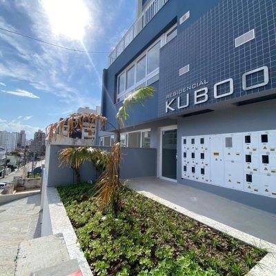 Studio Residencial com 40m², 1 quarto, 1 garagem, no bairro Centro em Florianópolis