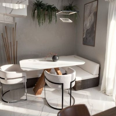 Sobrado Residencial com 100m², 3 quartos, 1 suíte, 2 garagens, no bairro Cachoeira Do Bom Jesus em Florianópolis