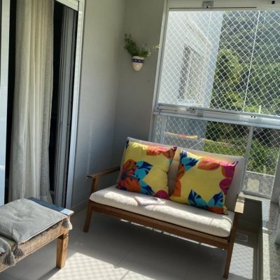 Apartamentos com 118m², 3 quartos, 1 suíte, 2 garagens, no bairro Ingleses do Rio Vermelho em Florianópolis