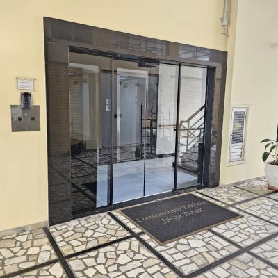 Sala com 26m², no bairro Centro em Florianópolis