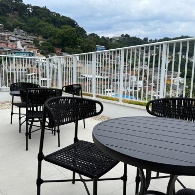 Apartamentos com 55m², 1 quarto, 1 garagem, no bairro Centro em Florianópolis