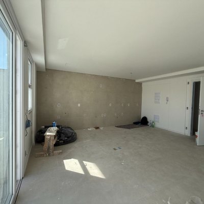 Apartamentos com 55m², 1 quarto, 1 garagem, no bairro Centro em Florianópolis