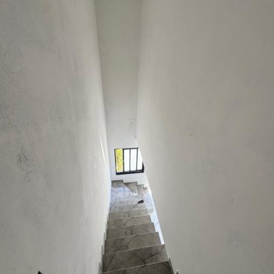 Casa Residencial com 99m², 2 quartos, 2 garagens, no bairro São João Do Rio Vermelho em Florianópolis