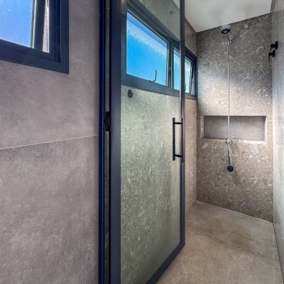 Casa em Condomínio com 492m², 5 quartos, 5 suítes, 4 garagens, no bairro Campeche em Florianópolis