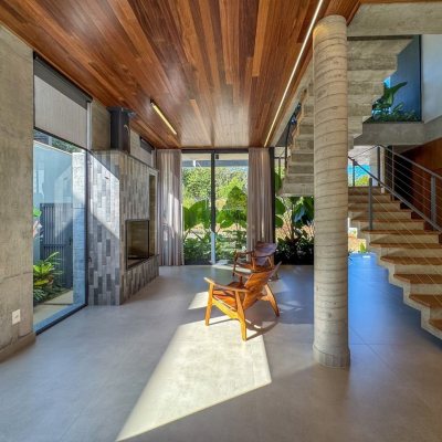 Casa em Condomínio com 492m², 5 quartos, 5 suítes, 4 garagens, no bairro Campeche em Florianópolis