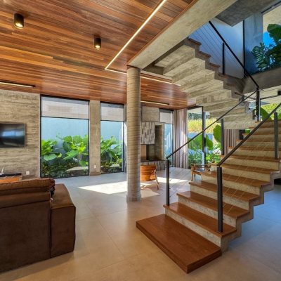 Casa em Condomínio com 492m², 5 quartos, 5 suítes, 4 garagens, no bairro Campeche em Florianópolis