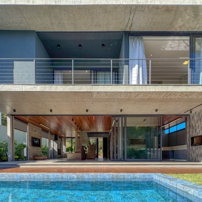 Casa em Condomínio com 492m², 5 quartos, 5 suítes, 4 garagens, no bairro Campeche em Florianópolis