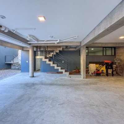 Casa em Condomínio com 492m², 5 quartos, 5 suítes, 4 garagens, no bairro Campeche em Florianópolis