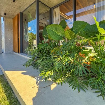 Casa em Condomínio com 492m², 5 quartos, 5 suítes, 4 garagens, no bairro Campeche em Florianópolis