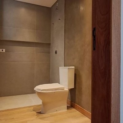 Casa Residencial com 166m², 3 quartos, 1 suíte, 2 garagens, no bairro Campeche em Florianópolis