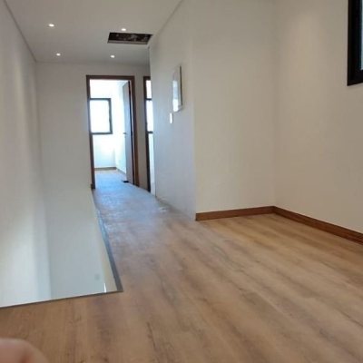 Casa Residencial com 120m², 3 quartos, 1 suíte, 1 garagem, no bairro Campeche em Florianópolis