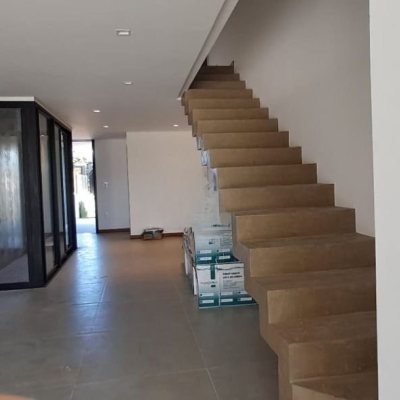 Casa Residencial com 120m², 3 quartos, 1 suíte, 1 garagem, no bairro Campeche em Florianópolis