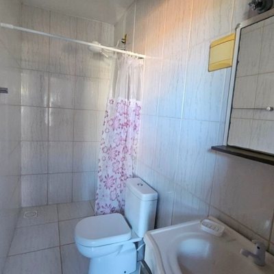 Casa Residencial com 171m², 6 quartos, 1 suíte, 3 garagens, no bairro Canasvieiras em Florianópolis