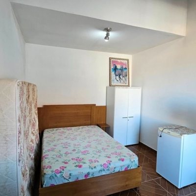 Casa Residencial com 171m², 6 quartos, 1 suíte, 3 garagens, no bairro Canasvieiras em Florianópolis