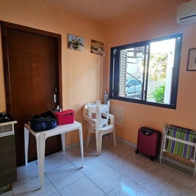 Casa Residencial com 171m², 6 quartos, 1 suíte, 3 garagens, no bairro Canasvieiras em Florianópolis