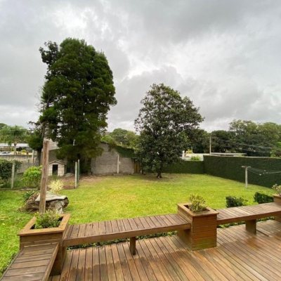 Casa em Condomínio com 200m², 3 quartos, 1 suíte, 2 garagens, no bairro cacupé em Florianópolis