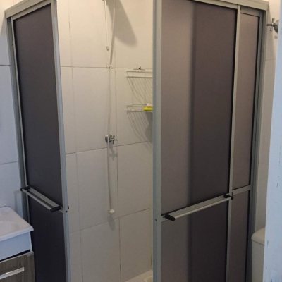 Casa Residencial com 153m², 5 quartos, 2 suítes, 4 garagens, no bairro Trindade em Florianópolis