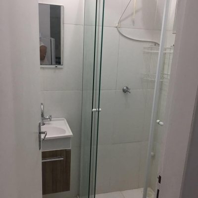 Casa Residencial com 153m², 5 quartos, 2 suítes, 4 garagens, no bairro Trindade em Florianópolis