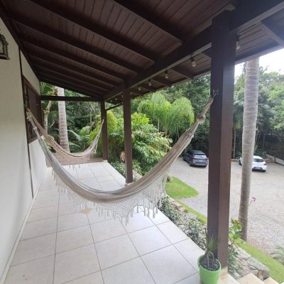 Casa em Condomínio com 1772m², 11 quartos, 3 suítes, 10 garagens, no bairro Vargem Grande em Florianópolis