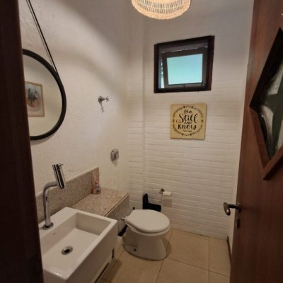 Casa em Condomínio com 1772m², 11 quartos, 3 suítes, 10 garagens, no bairro Vargem Grande em Florianópolis