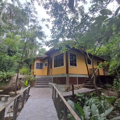 Casa em Condomínio com 1772m², 11 quartos, 3 suítes, 10 garagens, no bairro Vargem Grande em Florianópolis