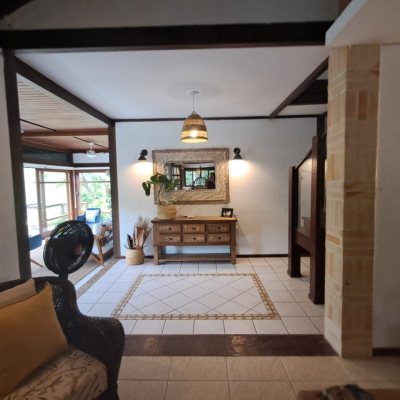 Casa em Condomínio com 1772m², 11 quartos, 3 suítes, 10 garagens, no bairro Vargem Grande em Florianópolis