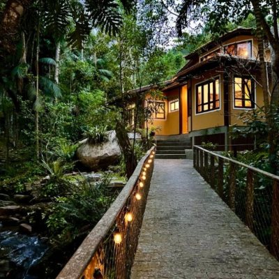 Casa em Condomínio com 1772m², 11 quartos, 3 suítes, 10 garagens, no bairro Vargem Grande em Florianópolis