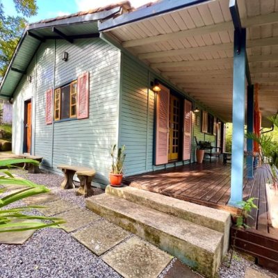 Casa em Condomínio com 1772m², 11 quartos, 3 suítes, 10 garagens, no bairro Vargem Grande em Florianópolis