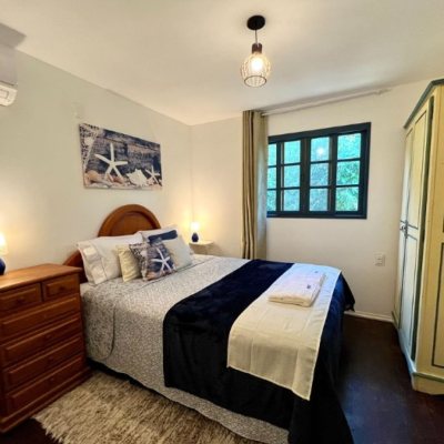 Casa em Condomínio com 1772m², 11 quartos, 3 suítes, 10 garagens, no bairro Vargem Grande em Florianópolis