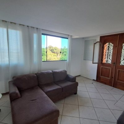 Casa Residencial com 260m², 5 quartos, 4 suítes, 6 garagens, no bairro Vargem Do Bom Jesus em Florianópolis