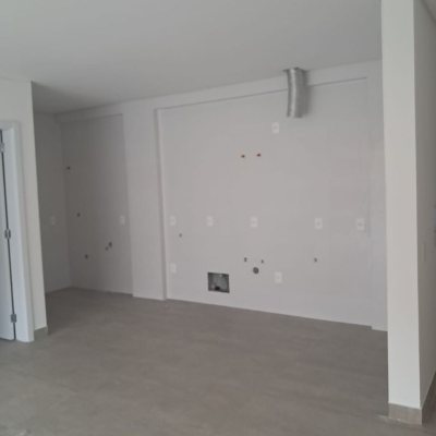 Apartamentos com 91m², 2 quartos, 2 suítes, 1 garagem, no bairro Cachoeira Do Bom Jesus em Florianópolis