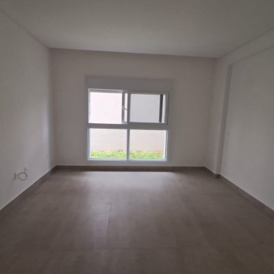 Apartamentos com 91m², 2 quartos, 2 suítes, 1 garagem, no bairro Cachoeira Do Bom Jesus em Florianópolis