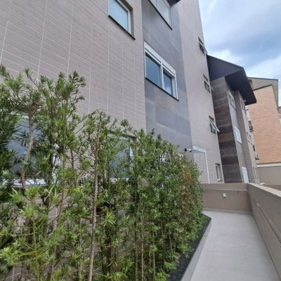 Apartamentos com 91m², 2 quartos, 2 suítes, 1 garagem, no bairro Cachoeira Do Bom Jesus em Florianópolis