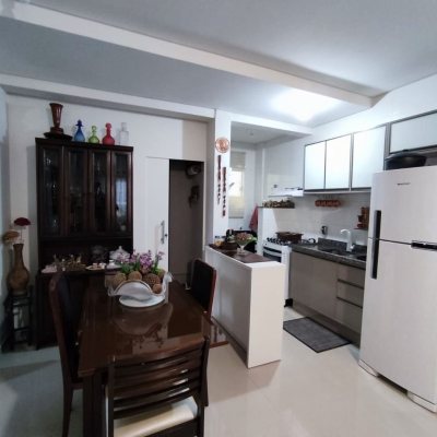 Apartamentos com 74m², 2 quartos, 1 suíte, 1 garagem, no bairro Ingleses em Florianópolis