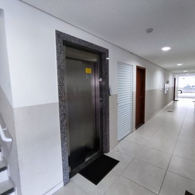 Apartamentos com 74m², 2 quartos, 1 suíte, 1 garagem, no bairro Ingleses em Florianópolis