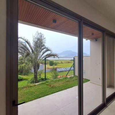 Studio Residencial com 41m², 1 quarto, 1 garagem, no bairro João Paulo em Florianópolis