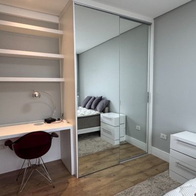 Apartamentos com 162m², 2 quartos, 2 suítes, 2 garagens, no bairro Agronômica em Florianópolis