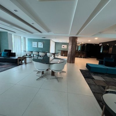 Apartamentos com 162m², 2 quartos, 2 suítes, 2 garagens, no bairro Agronômica em Florianópolis