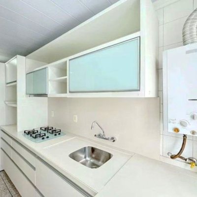 Apartamentos com 121m², 3 quartos, 1 suíte, 1 garagem, no bairro Centro em Florianópolis