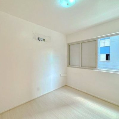 Apartamentos com 121m², 3 quartos, 1 suíte, 1 garagem, no bairro Centro em Florianópolis