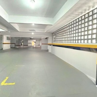 Apartamentos com 121m², 3 quartos, 1 suíte, 1 garagem, no bairro Centro em Florianópolis