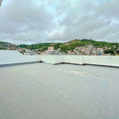 Apartamentos com 121m², 3 quartos, 1 suíte, 1 garagem, no bairro Centro em Florianópolis