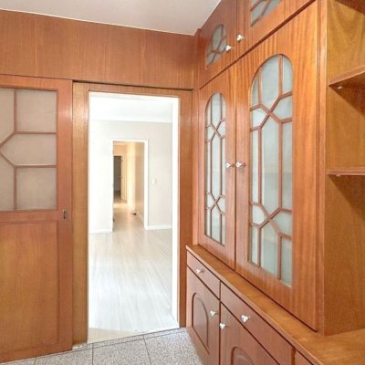 Apartamentos com 121m², 3 quartos, 1 suíte, 1 garagem, no bairro Centro em Florianópolis