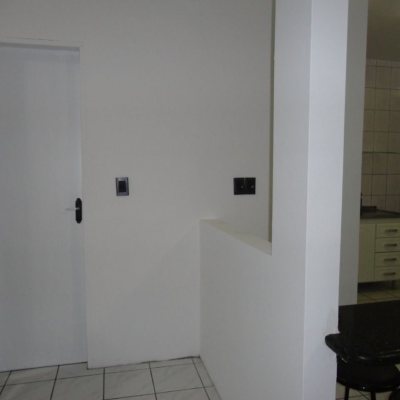 Casa Residencial com 93m², 3 quartos, 1 suíte, 4 garagens, no bairro Ingleses em Florianópolis