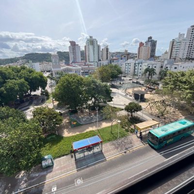 Apartamentos com 118m², 3 quartos, 3 suítes, 2 garagens, no bairro Kobrasol em São José